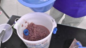 サビキ釣りに便利な、すいこみバケツ! 海釣り道具紹介 和歌山釣太郎