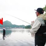 深い側に立ちこんでいた釣りウマ女子が、次の瞬間！！！？