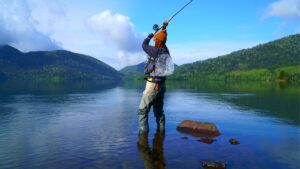 【釣り女子旅】北海道の秘境湖で幻の魚を狙う！Seeking a laut that can only be caught in Hokkaido, Japan,