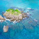 手付かずの海が広がる大物だらけの無人島で釣りとキャンプ