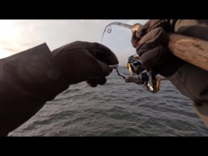 洞爺湖 フィッシング 12月7日はSSPスプーン蛍グリーン赤の日!