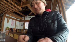 裏磐梯桧原湖の凍結状況調査。間もなく氷上解禁になるか？山塩ラーメン