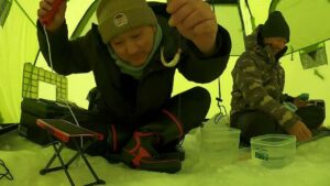 桧原湖氷上ワカサギ釣り。食い渋りだけど雄子沢で3桁達成‼ワカサギの炊き込みご飯