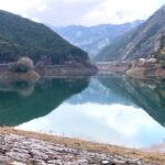 名栗湖のあたりで魚釣り！