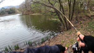 最近 ルアー釣りが解禁されたあの湖を探索!