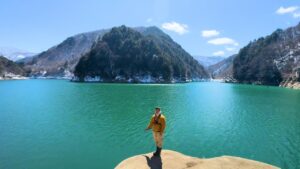 秘境の湖で3ヶ月釣りをした結果がヤバすぎた