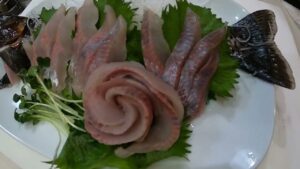 管理釣り場で釣った巨大ニジマスを姿作りにしてみました。【鶴沼川フィッシングパーク】