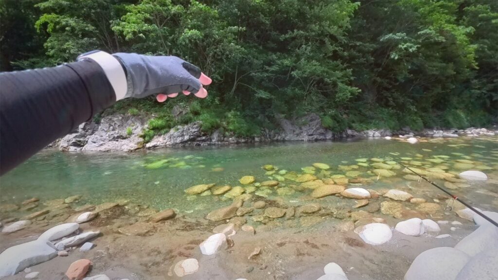 透明な川で釣りをしたらとても大切なことがわかりました【北海道渓流釣り】